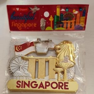 Singapore Souvenir Magnet with Gold and Silver Accents